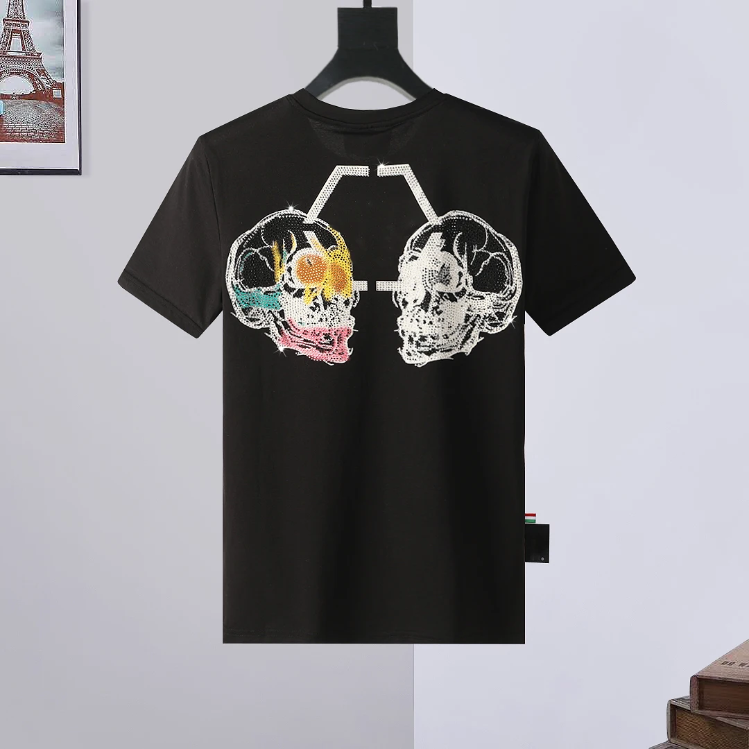 2022 summer new short sleeved men's cotton double skull hot diamond top slim fitting T-shirt European fashion trend plein
2022 summer new short sleeved men's cotton double skull hot diamond top slim fitting T-shirt European fashion trend plein