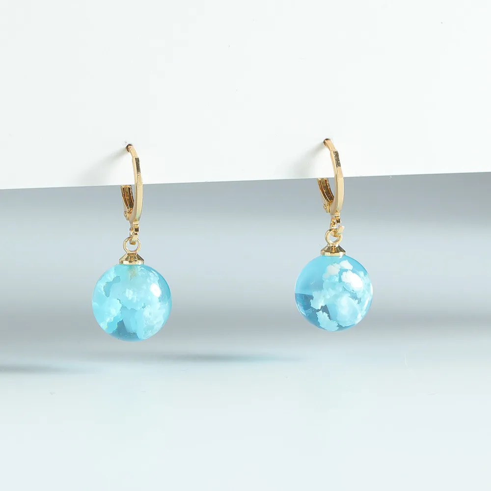 CLOUDY BALL BLUE SKY HOOK EARRINGS Blue Sky and White Clouds Earrings for Women 90s Accessories Planet Solar System Jewelry Gift
CLOUDY BALL BLUE SKY HOOK EARRINGS Blue Sky and White Clouds Earrings for Women 90s Accessories Planet Solar System Jewelry Gift