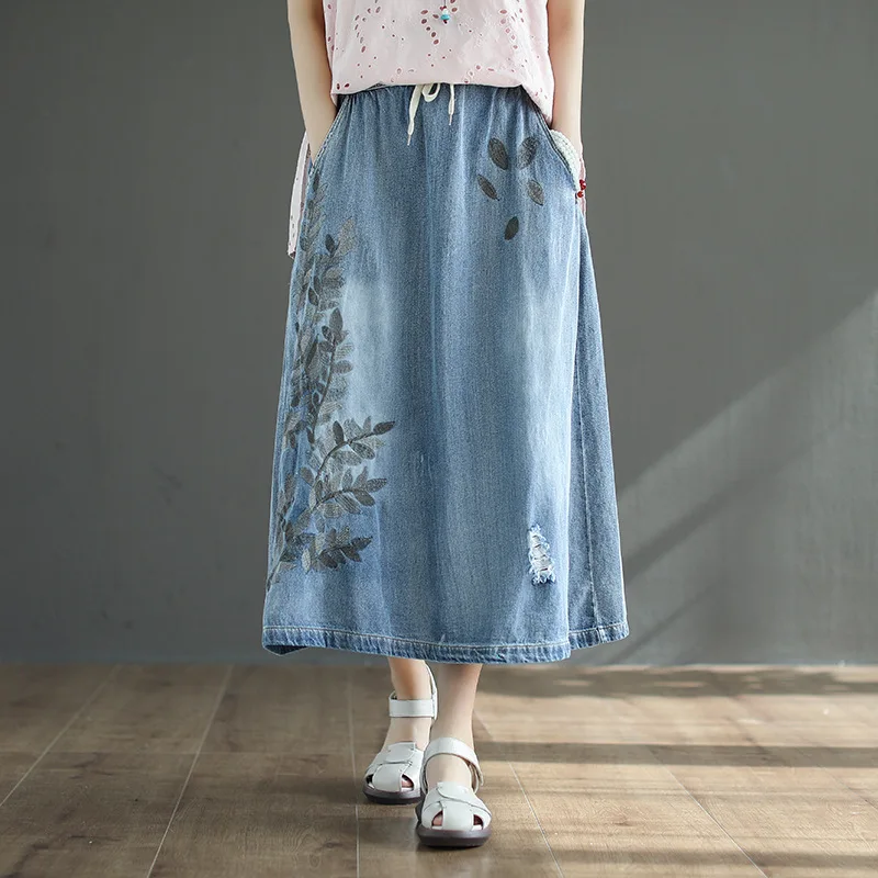 Loose Women Denim Midi Skirt Spring Summer a-Line Blue Female Cowboy Elastic Waist Vintage Embroidery Leisure Cotton Skirt
Loose Women Denim Midi Skirt Spring Summer a-Line Blue Female Cowboy Elastic Waist Vintage Embroidery Leisure Cotton Skirt
