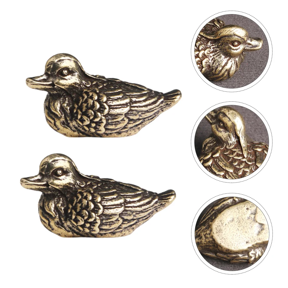2 Pcs Brass Vintage Home Decor Brass Charm Pendant House Ornaments Mandarin Duck Decoration Tea Pet Mini Statue
2 Pcs Brass Vintage Home Decor Brass Charm Pendant House Ornaments Mandarin Duck Decoration Tea Pet Mini Statue