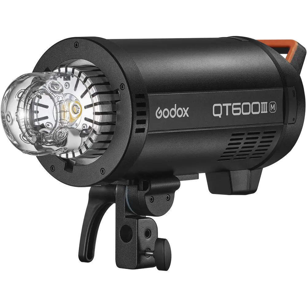 Godox QT600III 600W 1/8000s High-speed Sync Studio Flash Strobe Light Built-in 2.4G Wireless System + 40W LED Modeling Bulb
Godox QT600III 600W 1/8000s High-speed Sync Studio Flash Strobe Light Built-in 2.4G Wireless System + 40W LED Modeling Bulb