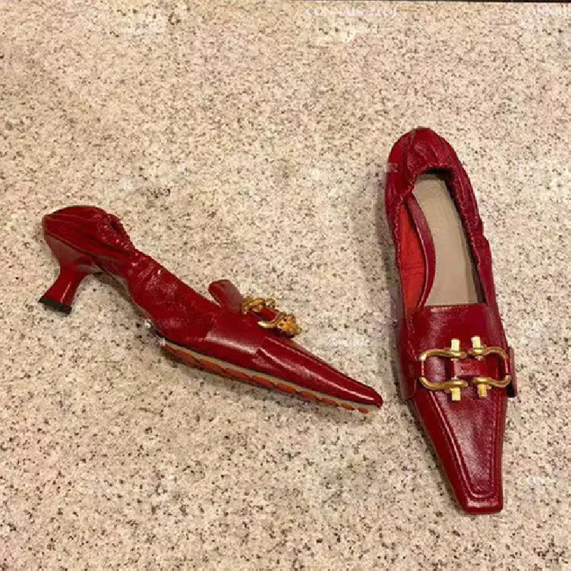 Wine Red Classic Women Shoes Femininas Gold Buckle Zapatos Office Laddies Ankle Wrap Med Heels Party Genuine Leather Pumps
Wine Red Classic Women Shoes Femininas Gold Buckle Zapatos Office Laddies Ankle Wrap Med Heels Party Genuine Leather Pumps