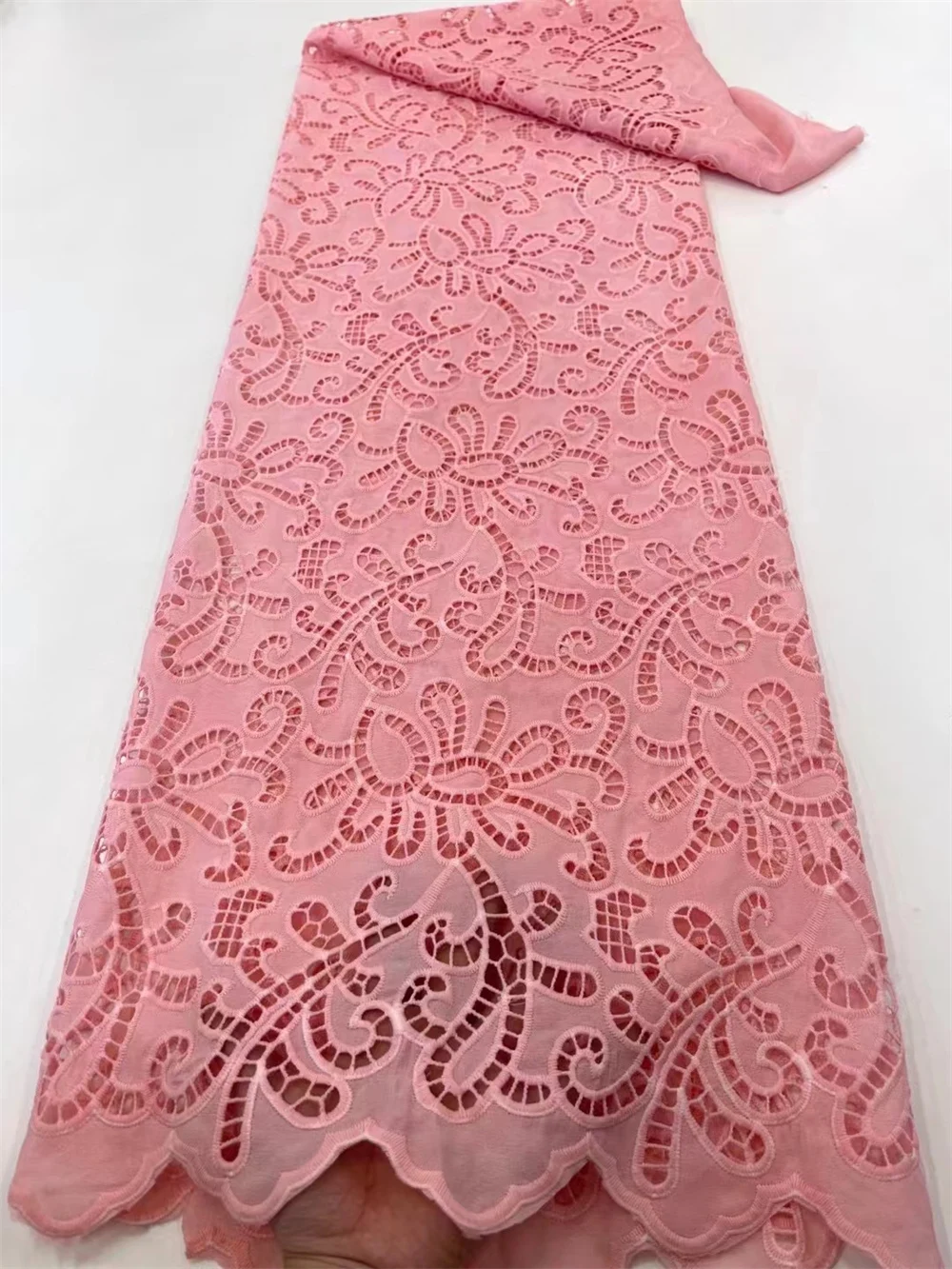 Guipure Cord Lace High Quality Nigerian African Sequins Cord Lace Fabric Punch Water Soluble Textile For Wedding Party LY1435
Guipure Cord Lace High Quality Nigerian African Sequins Cord Lace Fabric Punch Water Soluble Textile For Wedding Party LY1435