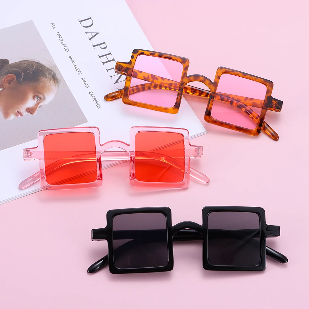 Fashion Brand Square Kids Sunglasses Children Retro Cute Pink Cartoon Sun Glasses Frame Girls Boys Baby Sunglasses UV400 Eyewear
Fashion Brand Square Kids Sunglasses Children Retro Cute Pink Cartoon Sun Glasses Frame Girls Boys Baby Sunglasses UV400 Eyewear