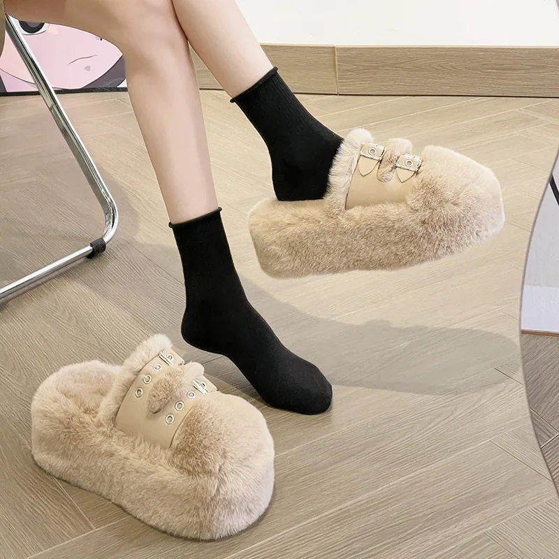 Шлепанцы женские из флока, Сланцы на средней платформе, меховые, плюшевая ткань, плоская подошва, римские, зимние тапочки, 2022
Шлепанцы женские из флока, Сланцы на средней платформе, меховые, плюшевая ткань, плоская подошва, римские, зимние тапочки, 2022