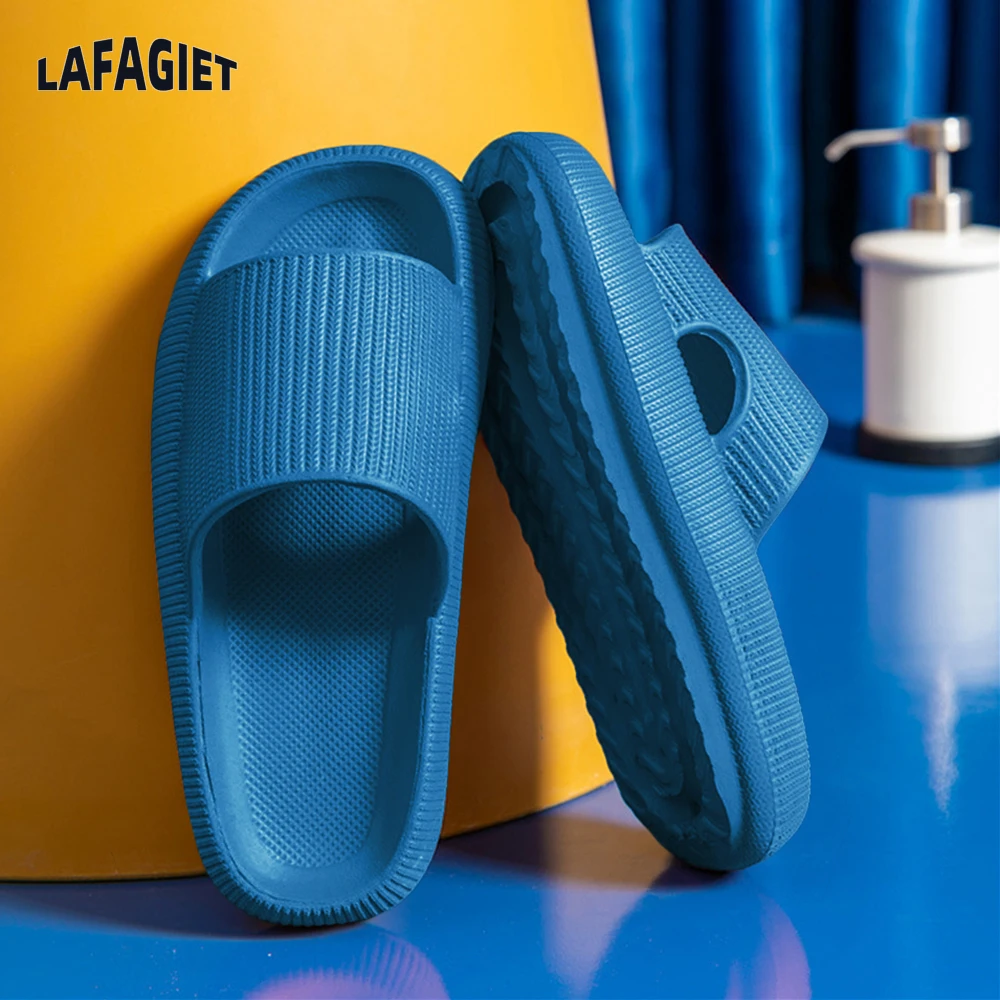 Summer Slippers Non Slip Flip Flops Woman Sandals Ladies Fashion Soft Sole Indoor Slides Home Slippers Thick Platform Bathroom
Summer Slippers Non Slip Flip Flops Woman Sandals Ladies Fashion Soft Sole Indoor Slides Home Slippers Thick Platform Bathroom