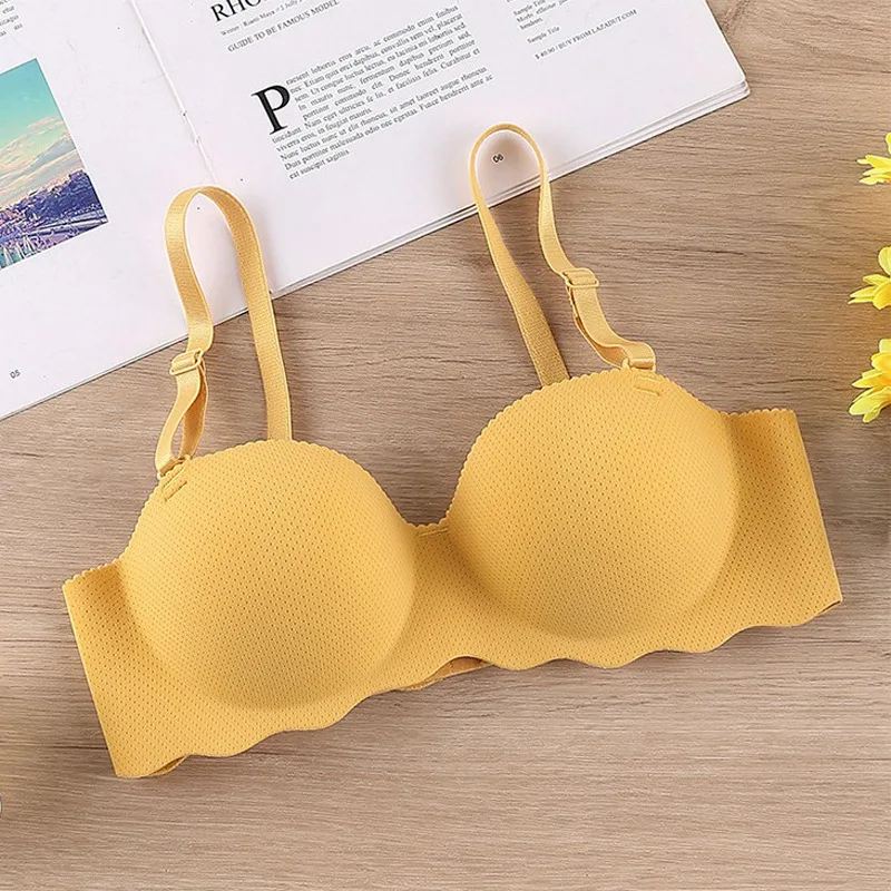 Sexy Bras Push Up Seamless Underwear for Women Solid Color Wireless Lingerie One-pieces Gather Convertible Straps Brassiere
Sexy Bras Push Up Seamless Underwear for Women Solid Color Wireless Lingerie One-pieces Gather Convertible Straps Brassiere