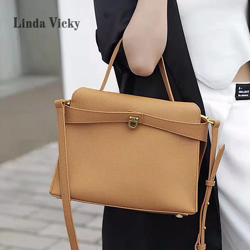 Women's Bags Luxury Genuine Leather Fashion Large Capacity Handbag Senior Crossbody Female Bag Top Cowhide Retro Shoulder Bags 
Women's Bags Luxury Genuine Leather Fashion Large Capacity Handbag Senior Crossbody Female Bag Top Cowhide Retro Shoulder Bags