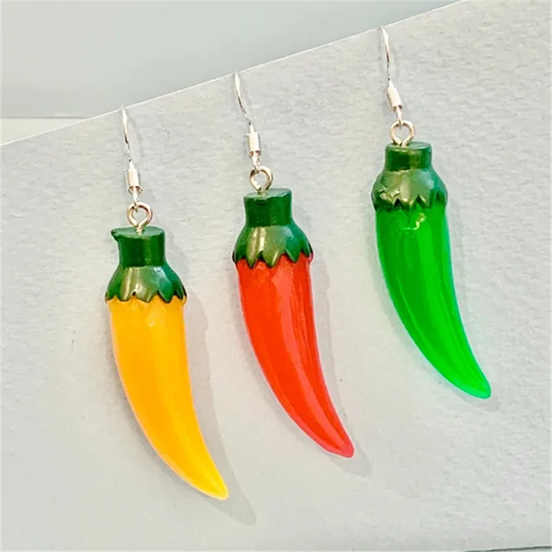 New Chilli Earrings Novel Jewelry Ghost Chilli Spice Red Green Pendant Weird Jewelry Suitable for Female Earrings Gifts for Her
New Chilli Earrings Novel Jewelry Ghost Chilli Spice Red Green Pendant Weird Jewelry Suitable for Female Earrings Gifts for Her