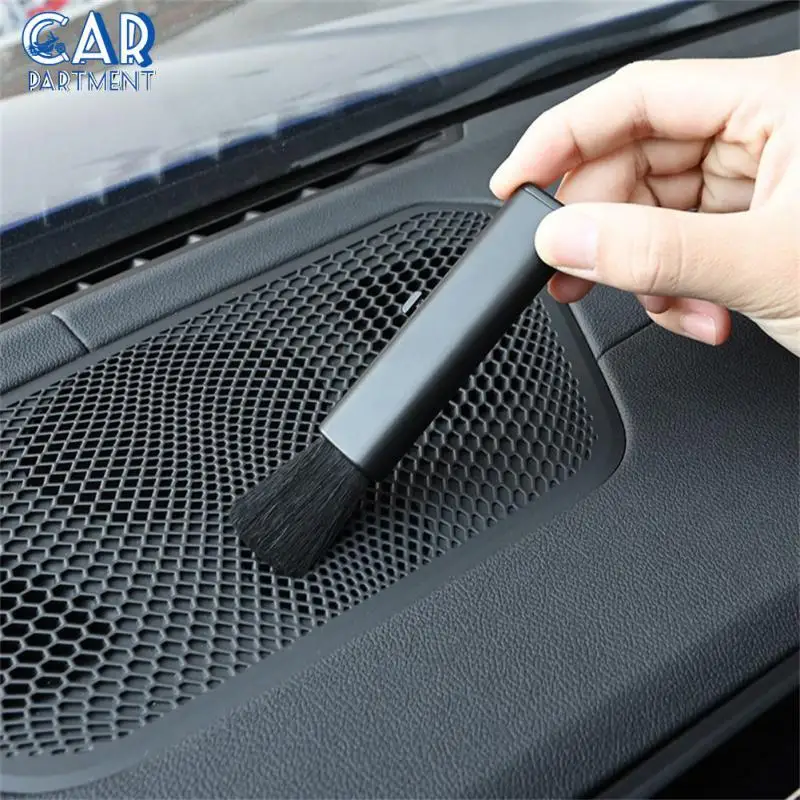 Portable Cleaning Brush Retractable Soft Brush Car Gap Dust Removal Brush Multi-purpose Creative Air Outlet Cleaning Brush
Portable Cleaning Brush Retractable Soft Brush Car Gap Dust Removal Brush Multi-purpose Creative Air Outlet Cleaning Brush