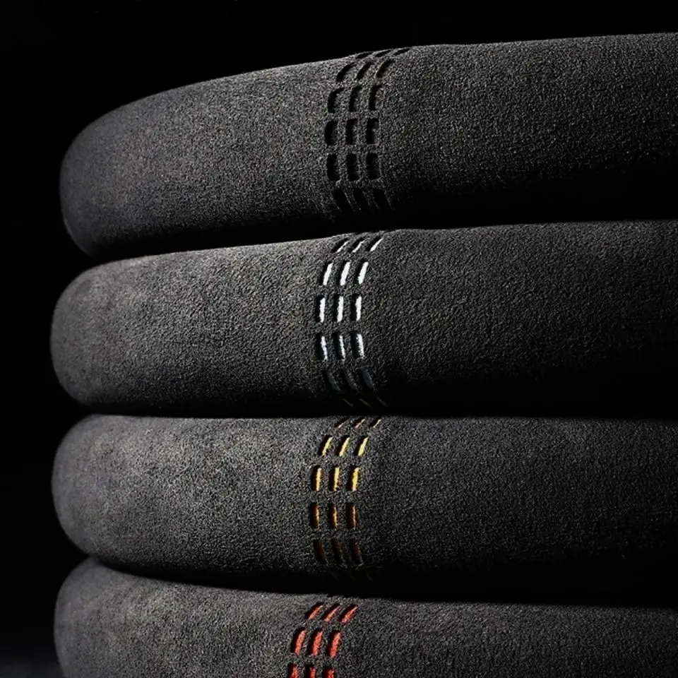 Steering Wheel Cover, Ultra-thin, Non-slip, D-shaped Round, Breathable, Sweat-absorbent, Suede Cover for All Seasons
Steering Wheel Cover, Ultra-thin, Non-slip, D-shaped Round, Breathable, Sweat-absorbent, Suede Cover for All Seasons