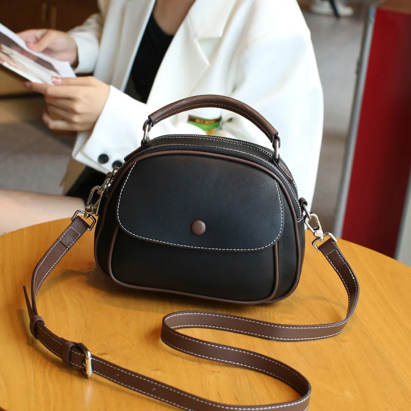 high quality luxury brand DD Genuine Leather Women's 2023 New Fashion One Shoulder Crossbody Handbag Apple Versatile Small Round
high quality luxury brand DD Genuine Leather Women's 2023 New Fashion One Shoulder Crossbody Handbag Apple Versatile Small Round