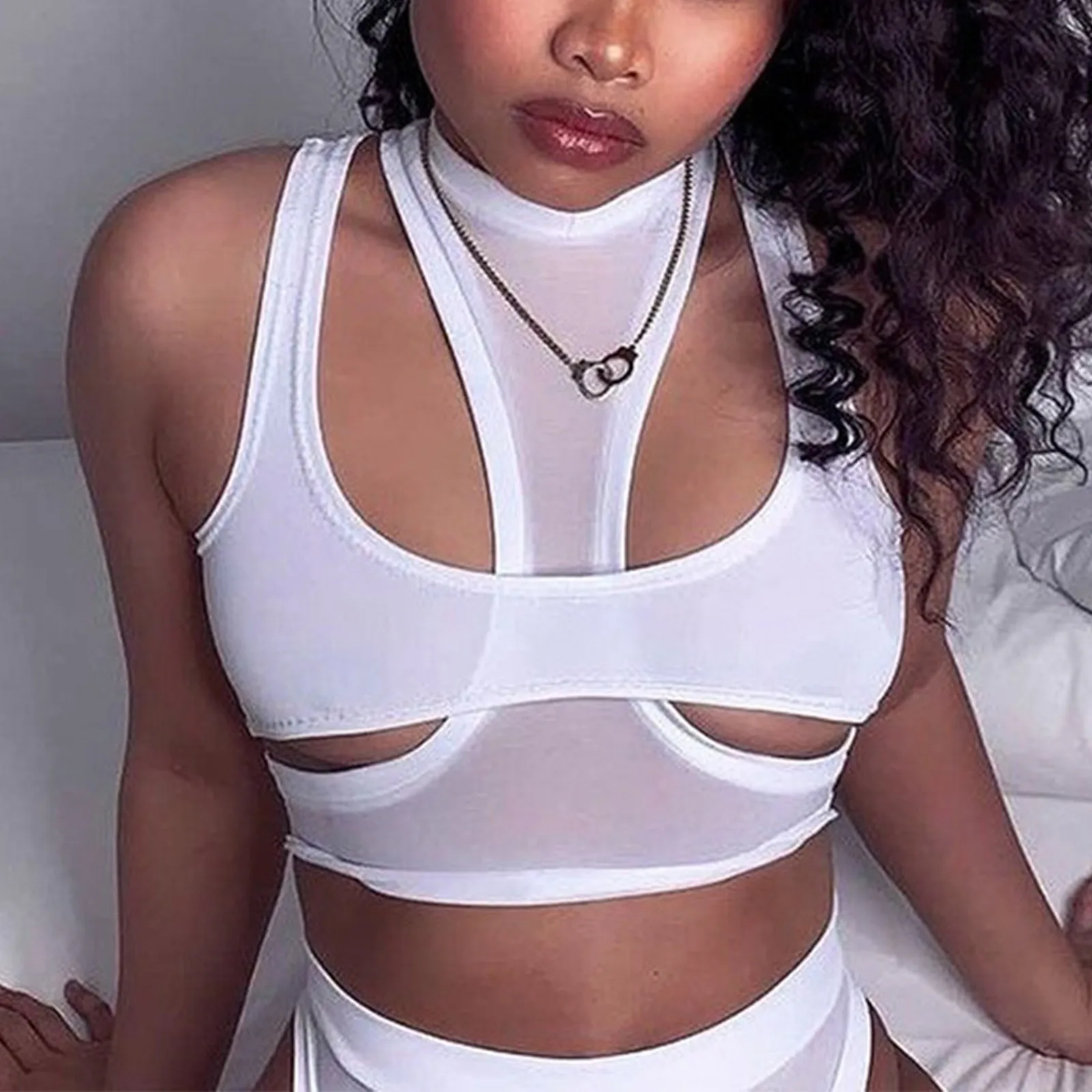 Кроп-топ женский, пикантная белая, черная бандажная майка, топ Y2k, Клубная одежда, летняя женская кофта
Кроп-топ женский, пикантная белая, черная бандажная майка, топ Y2k, Клубная одежда, летняя женская кофта