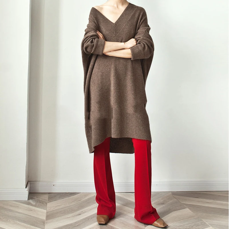 New Autumn Long Sweater Female V-neck Oversized Loose Brown Knitted Jumper Woman Pullovers Femme Winter Streetwear Tops Khaki
New Autumn Long Sweater Female V-neck Oversized Loose Brown Knitted Jumper Woman Pullovers Femme Winter Streetwear Tops Khaki