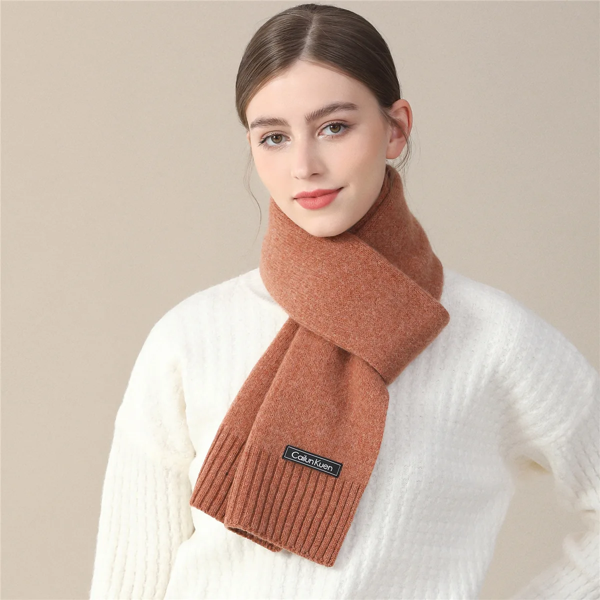 Новый женский шарф Зимний шарф из 100% шерсти плотный теплый однотонный простой вязаный шарф для девочек Женский Роскошный дизайнерский изысканный 
Новый женский шарф Зимний шарф из 100% шерсти плотный теплый однотонный простой вязаный шарф для девочек Женский Роскошный дизайнерский изысканный