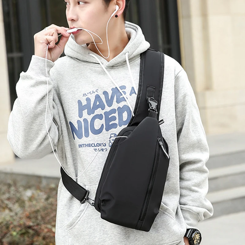 Мужская спортивная водонепроницаемая нагрудная сумка YoReAi, многофункциональная сумка из ткани Оксфорд для хранения наушников, Сумочка на плечо для велоспорта
Мужская спортивная водонепроницаемая нагрудная сумка YoReAi, многофункциональная сумка из ткани Оксфорд для хранения наушников, Сумочка на плечо для велоспорта