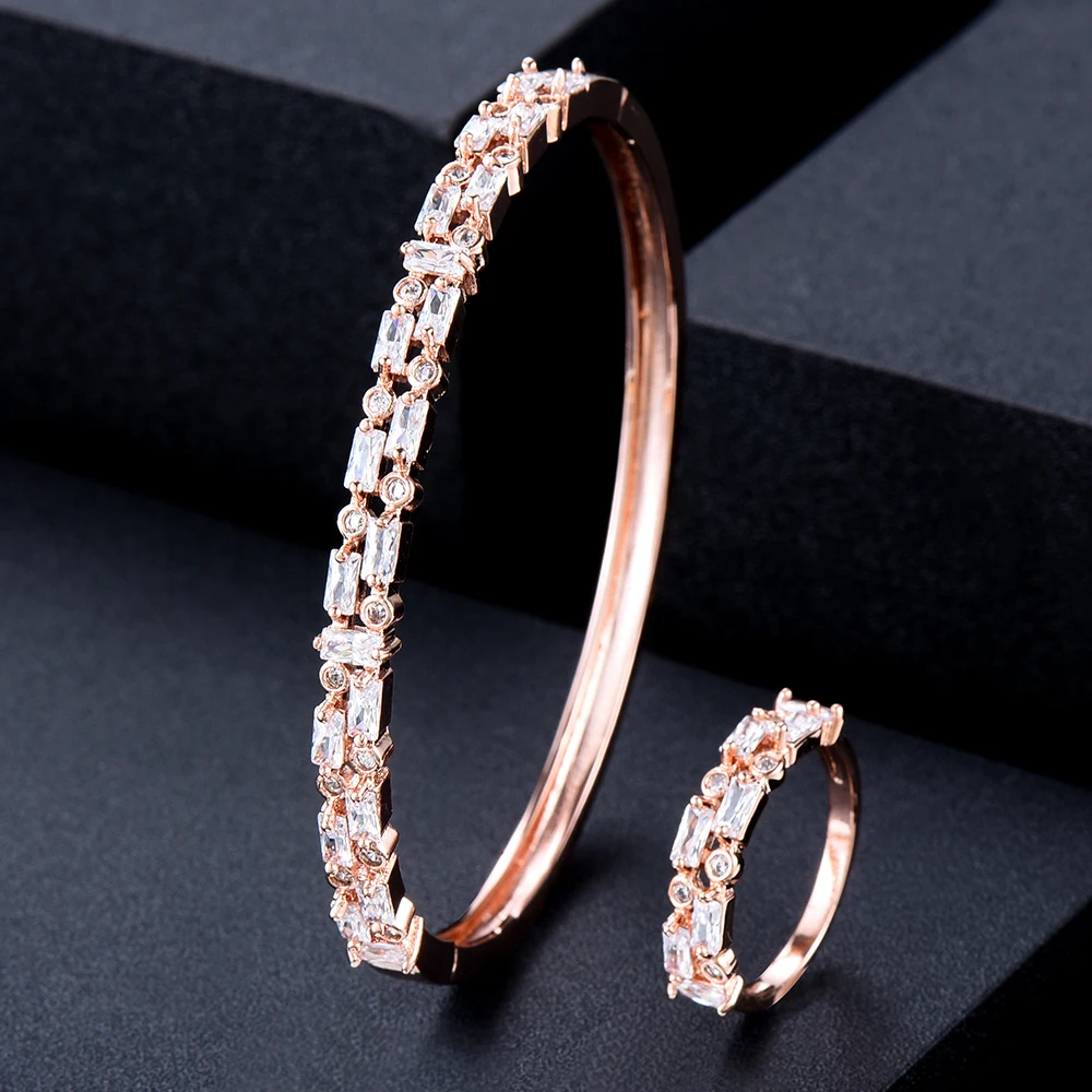 Soramoore Luxury DIY Trend Stackable Bangle Ring Set Fashion Jewelry Sets For Women Wedding Engagement brincos para as mulheres
Soramoore Luxury DIY Trend Stackable Bangle Ring Set Fashion Jewelry Sets For Women Wedding Engagement brincos para as mulheres