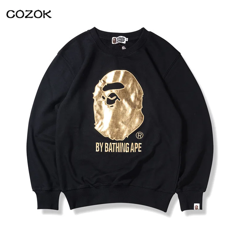 New hot gold set patch round neck sweater Bape gold-plated applique round neck pullover sweater
New hot gold set patch round neck sweater Bape gold-plated applique round neck pullover sweater