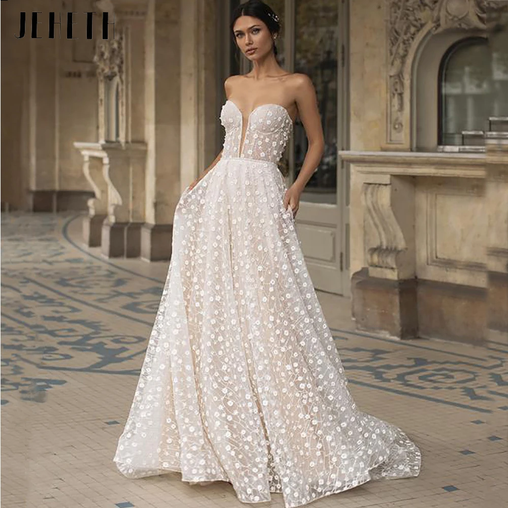 Elegant Floral Lace Appliques Wedding Dress Vintage Sweetheart Sleeveless Tulle Bridal Gowns A-Line Sweep Train Vestido De Novia
Elegant Floral Lace Appliques Wedding Dress Vintage Sweetheart Sleeveless Tulle Bridal Gowns A-Line Sweep Train Vestido De Novia
