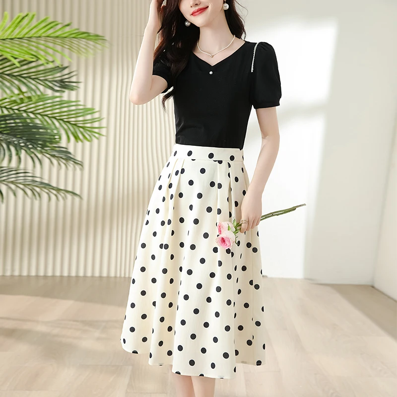 Women Summer Two-Piece Sets Solid Color Slim Fit Simple Short Sleeve Polka Dot Casual Fashion Versatile Literary Female Skirts
Women Summer Two-Piece Sets Solid Color Slim Fit Simple Short Sleeve Polka Dot Casual Fashion Versatile Literary Female Skirts