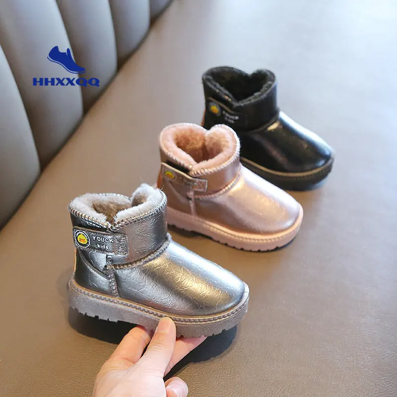 2022 Winter New Children's Snow Boots Winter Shoes Kids Boys and Girls Waterproof Leather Short Boots Baby Cotton Warm Boots
2022 Winter New Children's Snow Boots Winter Shoes Kids Boys and Girls Waterproof Leather Short Boots Baby Cotton Warm Boots