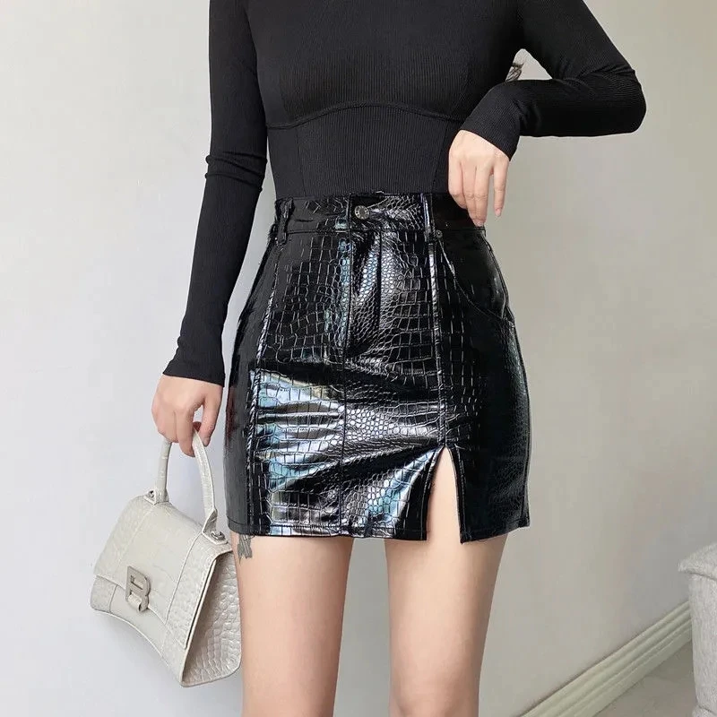 Black Faux PU Leather Sexy Mini Skirts For Women Korean Fashion High Waist Style Streetwear Gothic Clothes Girls 2022 Summer
Black Faux PU Leather Sexy Mini Skirts For Women Korean Fashion High Waist Style Streetwear Gothic Clothes Girls 2022 Summer