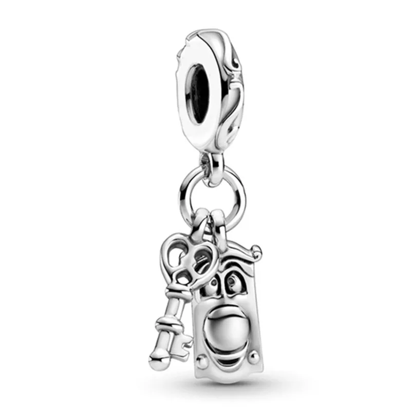 1Pcs New Cute Alloy Key Handle Pendant DIY Suitable for Original Pandora Charm Bracelet Ladies Jewelry Making
1Pcs New Cute Alloy Key Handle Pendant DIY Suitable for Original Pandora Charm Bracelet Ladies Jewelry Making