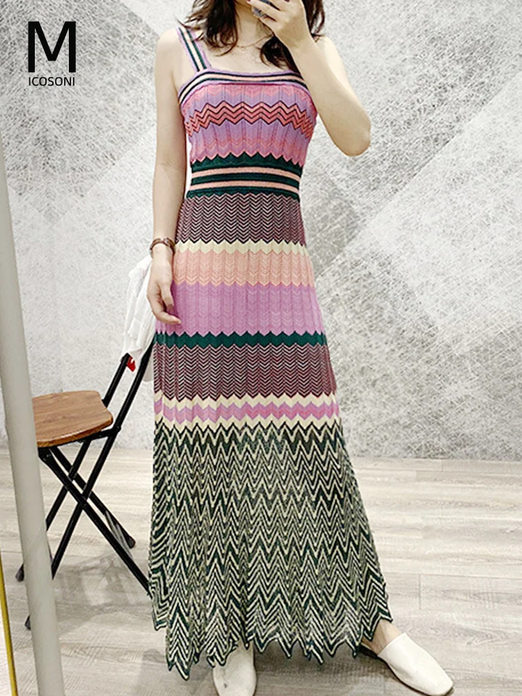 Женское платье без рукавов, с радужным градиентом, в полоску
Женское платье без рукавов, с радужным градиентом, в полоску