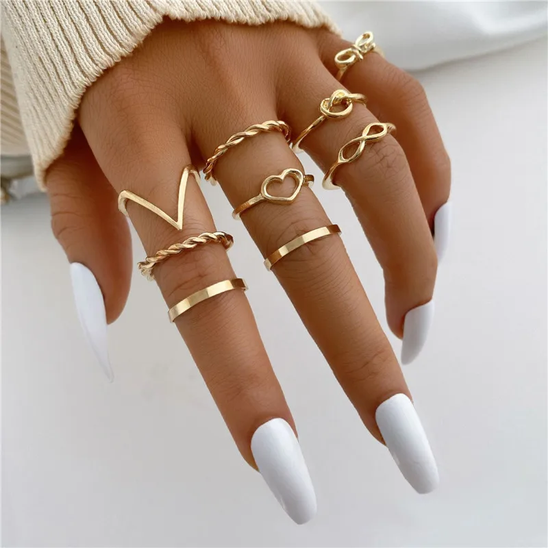 KOTiK Fashion Punk Minimalist Midi Round Twist Ring Set for Women Bohemia Vintage Metal Knuckle Finger Rings Jewelry
KOTiK Fashion Punk Minimalist Midi Round Twist Ring Set for Women Bohemia Vintage Metal Knuckle Finger Rings Jewelry