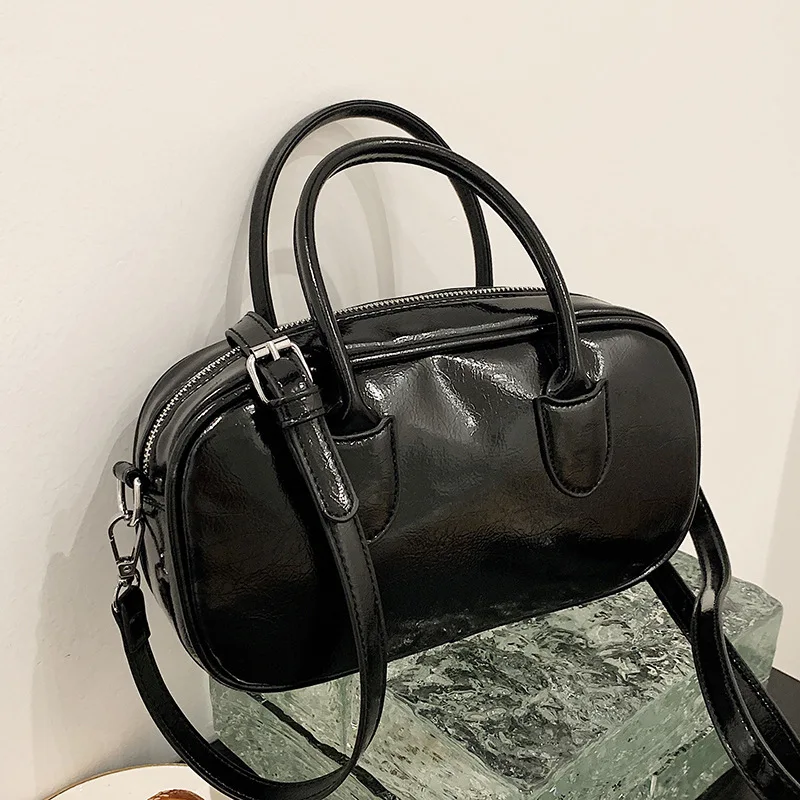 2022 New Ladies Retro Casual Shoulder Bag High Quality Net Celebrity Messenger Bag Net Celebrity Shopping Bag Handbag Pillow Bag
2022 New Ladies Retro Casual Shoulder Bag High Quality Net Celebrity Messenger Bag Net Celebrity Shopping Bag Handbag Pillow Bag