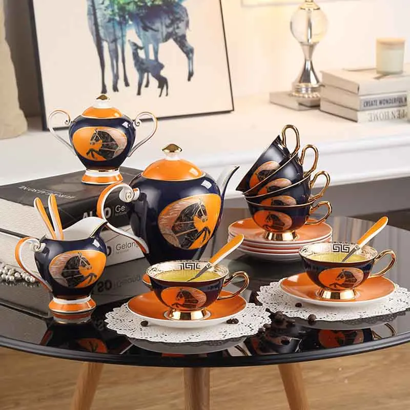 

Европейский светильник роскошный кофейный набор из костяного фарфора Английский чайный сервиз для послеобеденного чая домашний подарок н...