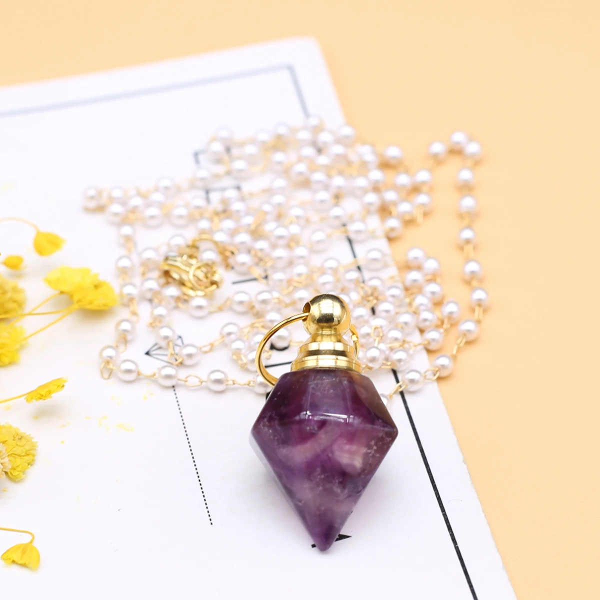 Natural Stone Perfume Bottle Pendant Necklace Fluorite Bottle Long Freshwater Pearl Bead Chain for Party Birthday Gift 15x30mm
Natural Stone Perfume Bottle Pendant Necklace Fluorite Bottle Long Freshwater Pearl Bead Chain for Party Birthday Gift 15x30mm