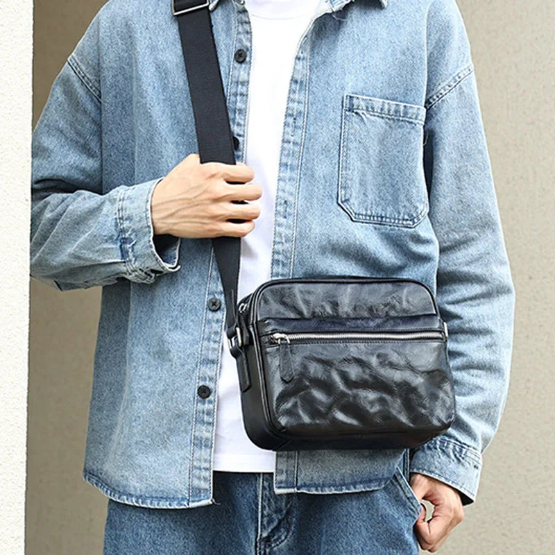 AETOO New messenger small bag men's hand-grabbed full-plant blended leather shoulder bag men's bag genuine leather messenger ba
AETOO New messenger small bag men's hand-grabbed full-plant blended leather shoulder bag men's bag genuine leather messenger ba