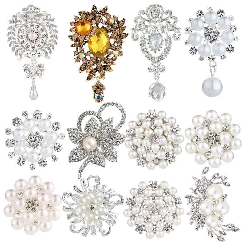 New Korean Elegant Diamond Pearl Flower Brooch Pin Badge For Women Girls Fashion Clothes Decoration Jewelry Gifts Wholesale
New Korean Elegant Diamond Pearl Flower Brooch Pin Badge For Women Girls Fashion Clothes Decoration Jewelry Gifts Wholesale