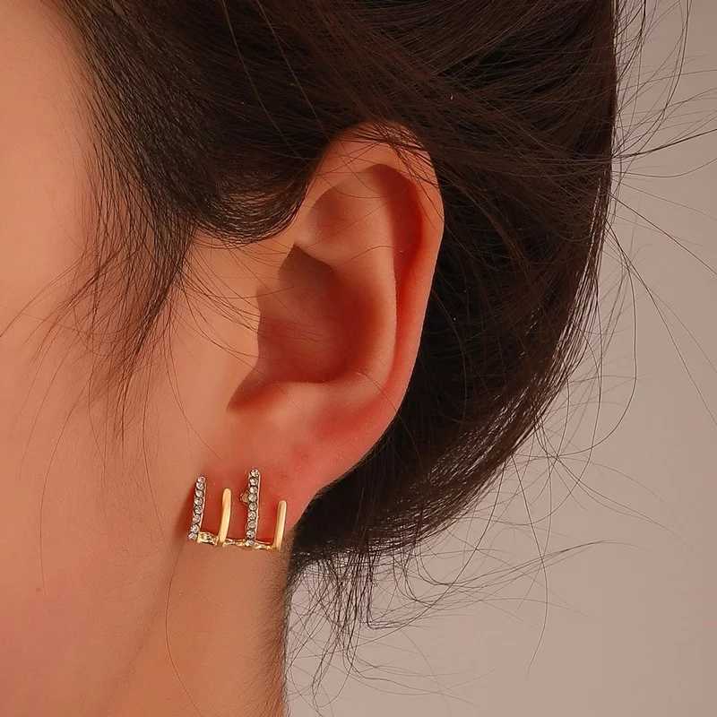 Stud Earring Women Geometric Earrings for Woman Fashion Hollow Ladies Jewelry Girls Gold Color Party Trendy Zinc Alloy Oorbellen
Stud Earring Women Geometric Earrings for Woman Fashion Hollow Ladies Jewelry Girls Gold Color Party Trendy Zinc Alloy Oorbellen