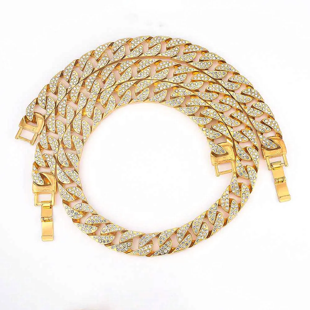 Rapper Hip Hop Iced Out Paved Rhinestone 15MM Miami Curb Cuban Link Chain Heavy Metal Necklaces for Men Women Jewelry Men Choker
Rapper Hip Hop Iced Out Paved Rhinestone 15MM Miami Curb Cuban Link Chain Heavy Metal Necklaces for Men Women Jewelry Men Choker