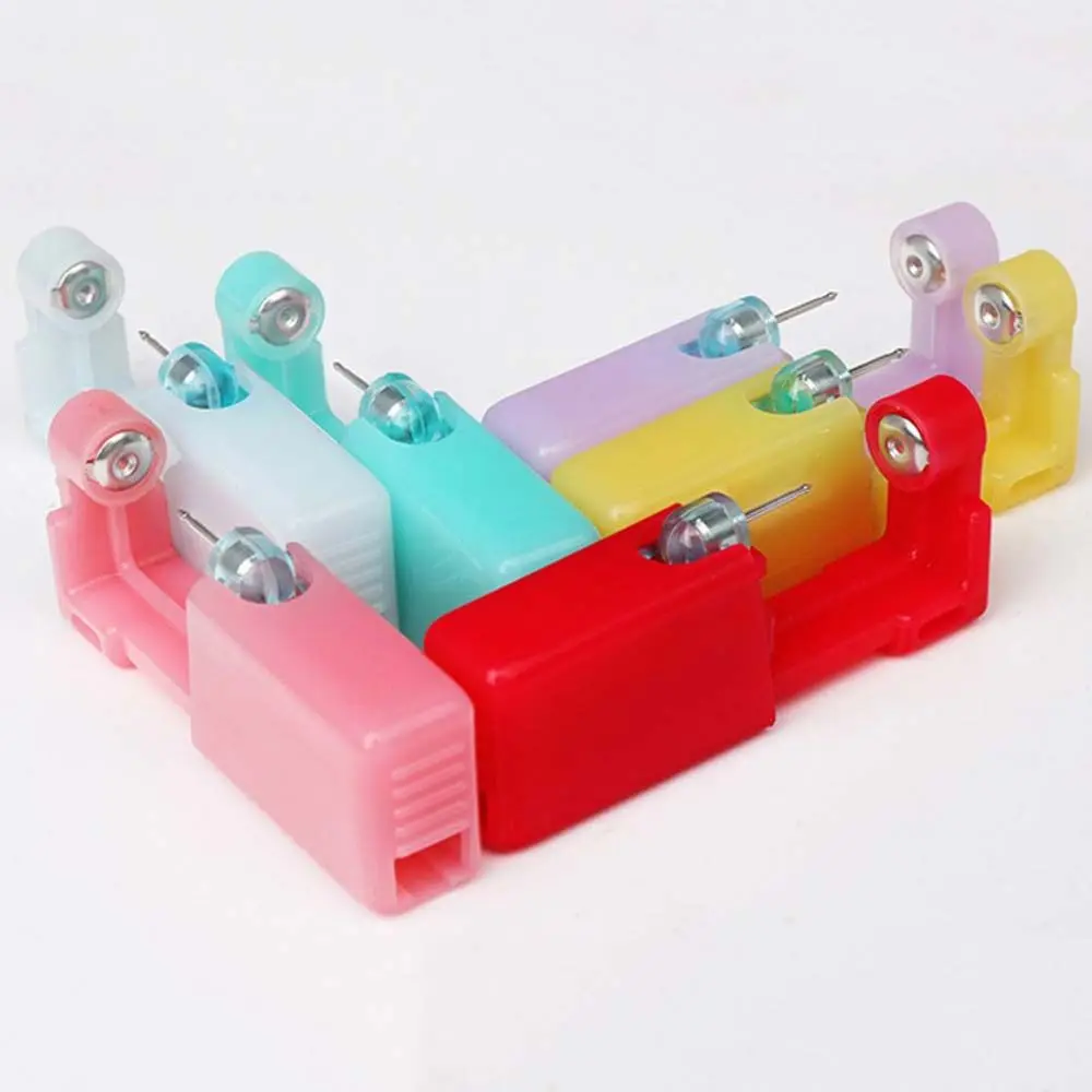 6Pcs Disposable Sterile Ear Piercing Unit Cartilage Tragus Helix Piercing NO PAIN Piercer Tool Machine Kit Stud Body Jewelry
6Pcs Disposable Sterile Ear Piercing Unit Cartilage Tragus Helix Piercing NO PAIN Piercer Tool Machine Kit Stud Body Jewelry