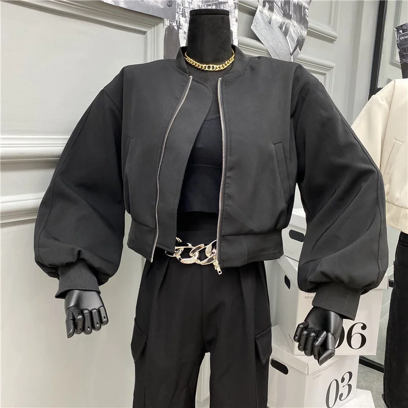 Vintage Cropped Bomber Jacket Women Oversized Korean Fashion Streetwear Short Black Jackets Zipper Casual Chic Coats
Vintage Cropped Bomber Jacket Women Oversized Korean Fashion Streetwear Short Black Jackets Zipper Casual Chic Coats