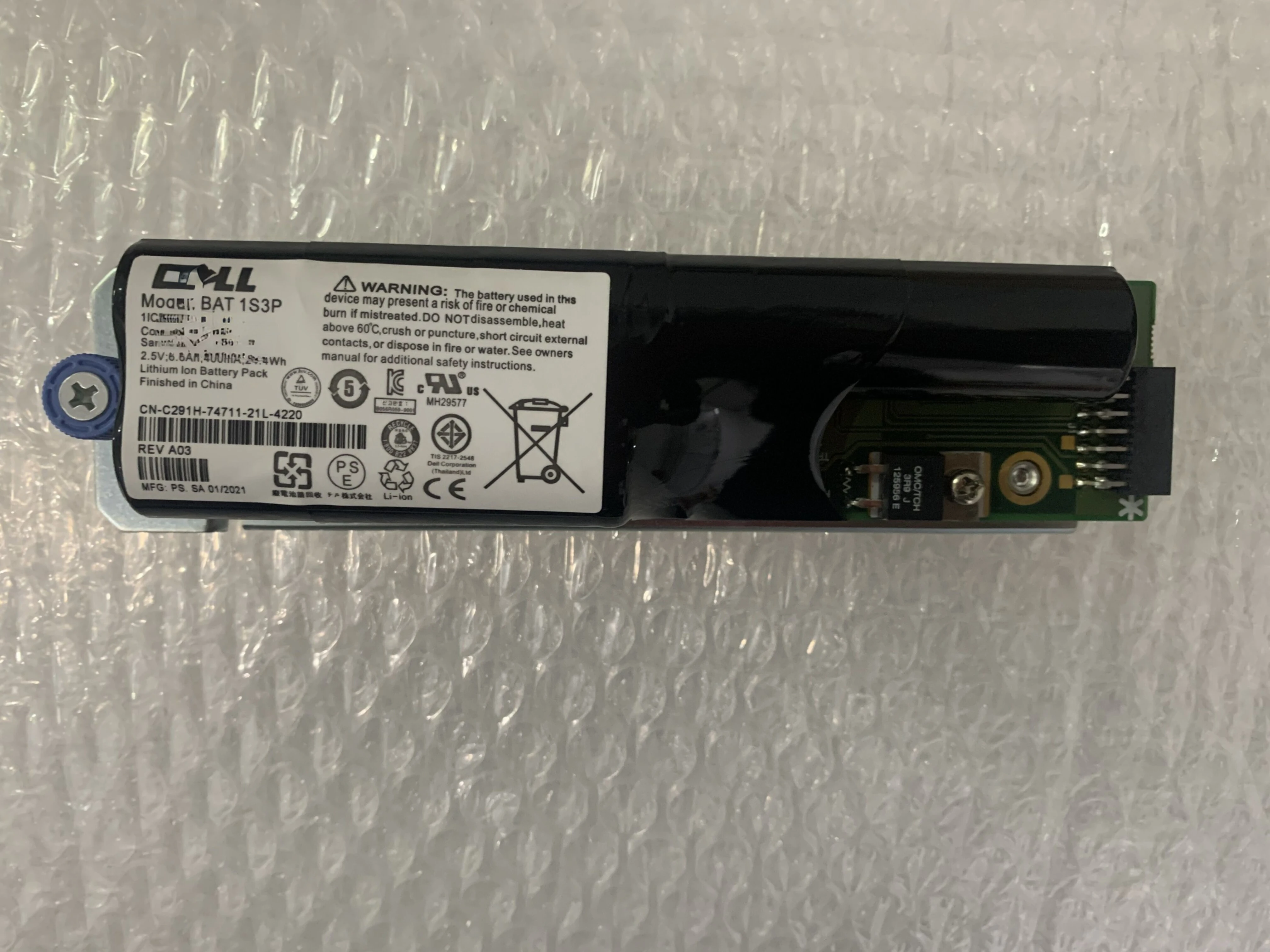 Подходит для 2021 новой батареи контроллера DELL 1S3P MD3000 MD3000I JY200 C291H
Подходит для 2021 новой батареи контроллера DELL 1S3P MD3000 MD3000I JY200 C291H