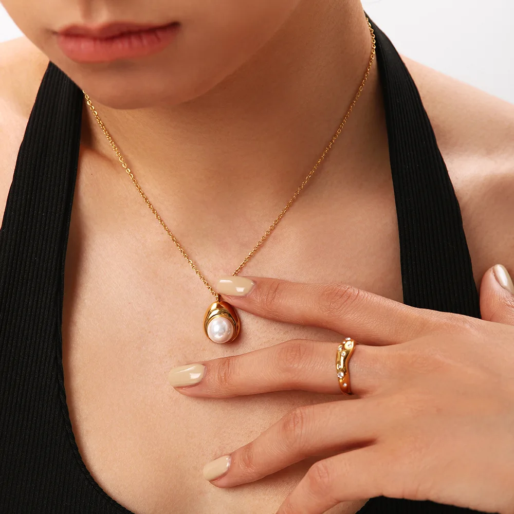 DEAR-LIFE French vintage women's pendant necklace drop pearl necklace pearl pendant necklace fashion accessory
DEAR-LIFE French vintage women's pendant necklace drop pearl necklace pearl pendant necklace fashion accessory