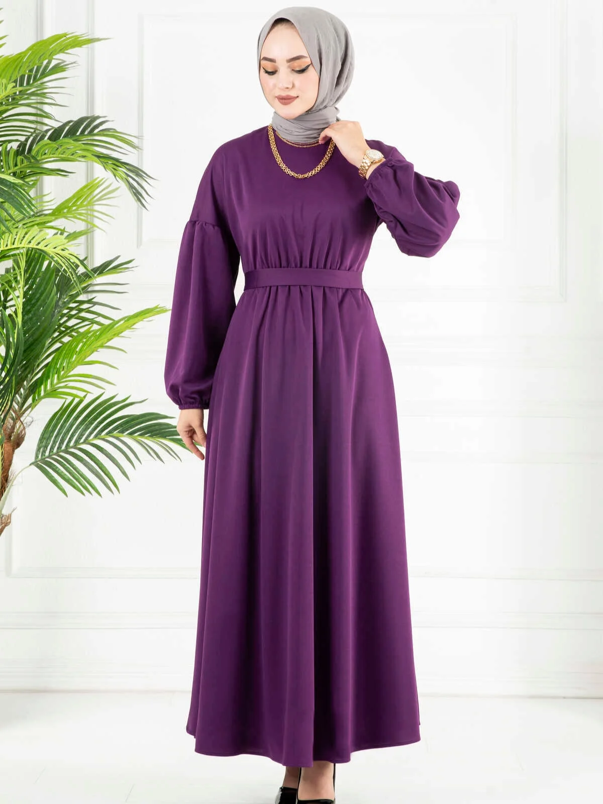 2022 New Fashion Waist Belted Hijab Dress Women Youth Fashion Casual Version Ladies Abaya Stylish High Quality Luxury Designer
2022 New Fashion Waist Belted Hijab Dress Women Youth Fashion Casual Version Ladies Abaya Stylish High Quality Luxury Designer