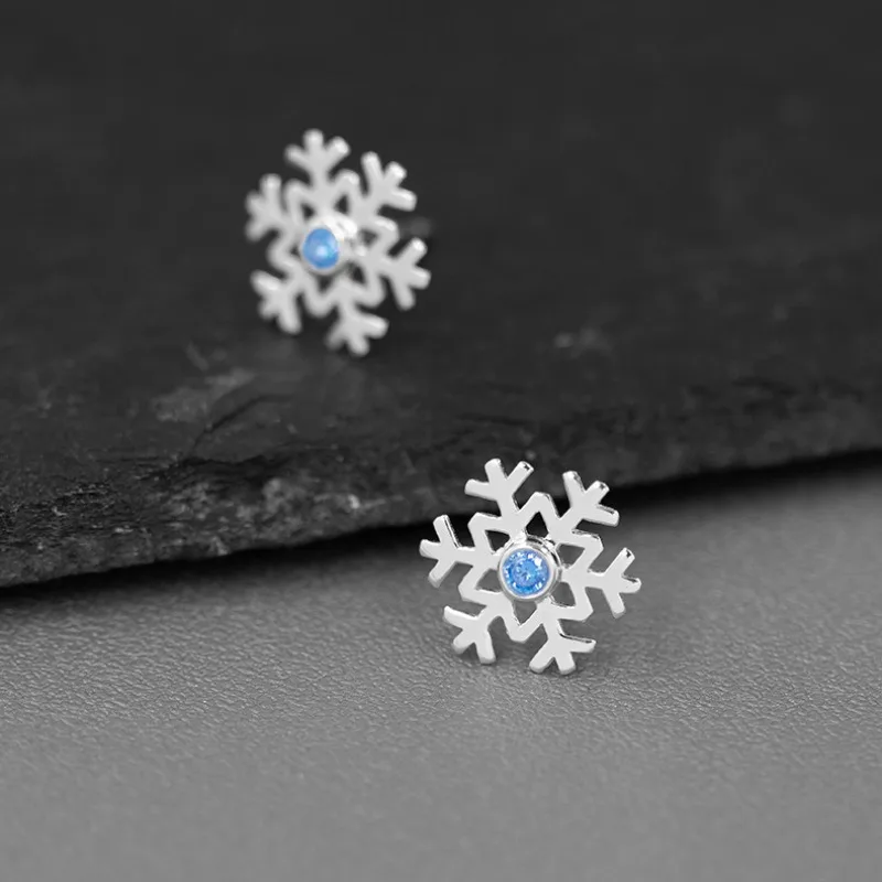 iNature Snow Dance 925 Sterling Silver Crystal Zircon Snowflake Stud Earrings For Women Girls Christmas New Year Jewelry Gifts
iNature Snow Dance 925 Sterling Silver Crystal Zircon Snowflake Stud Earrings For Women Girls Christmas New Year Jewelry Gifts