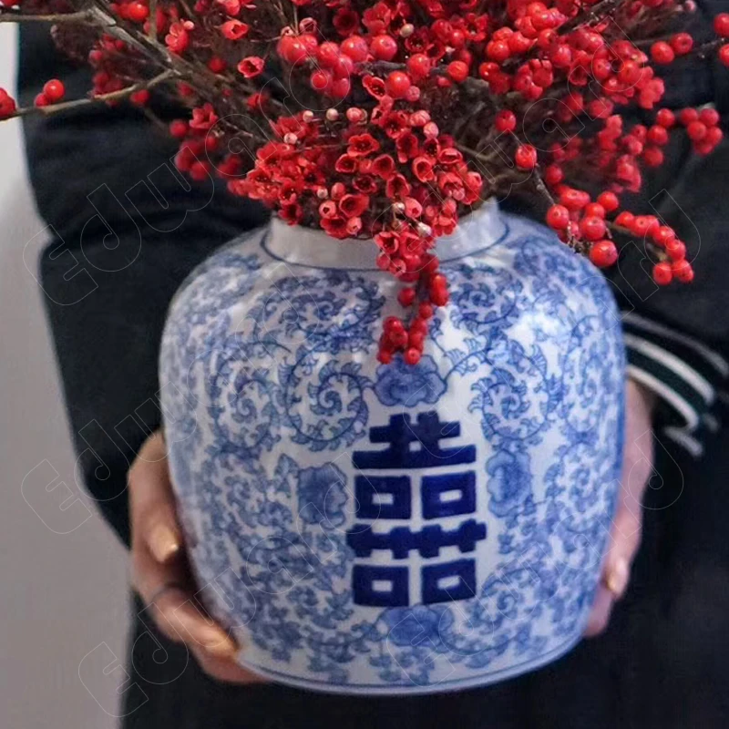 

Керамическая Сине-белая керамическая ваза, круглая банка, декоративные вазы в скандинавском стиле, аксессуары для домашнего декора гостиной
