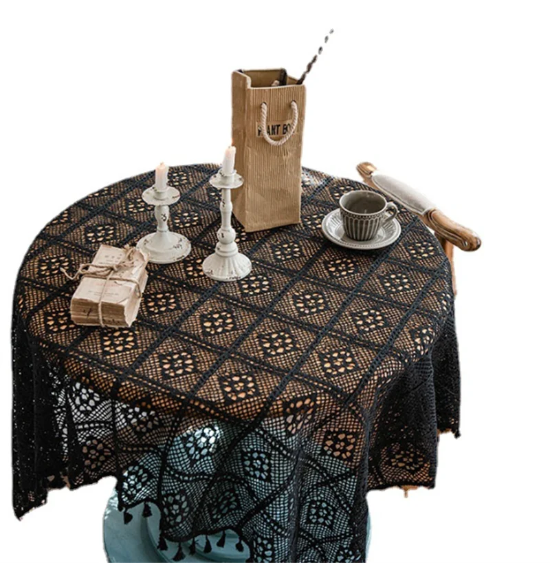 Hollow Design Round Shape Knitted Fashionable Romantic Tablecloth Simple Flower Pattern Outdoor Picnic Table Cloth
Hollow Design Round Shape Knitted Fashionable Romantic Tablecloth Simple Flower Pattern Outdoor Picnic Table Cloth