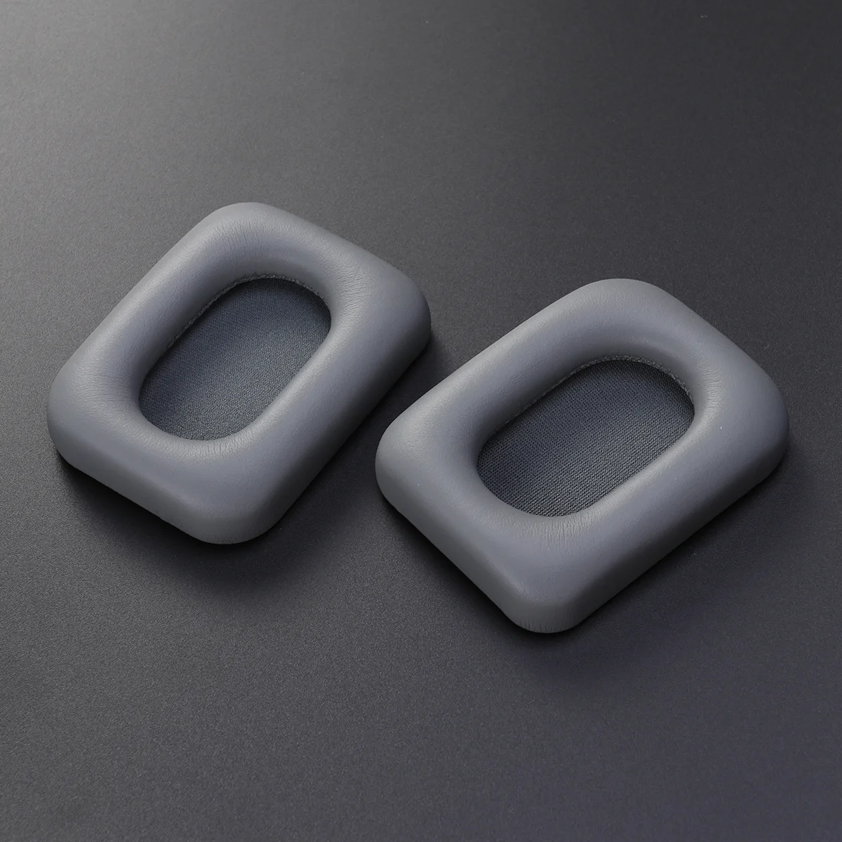 1 Pair New Replacement Ear Cushion Headphone Pads for Inspiration Headset (Gray) 
1 Pair New Replacement Ear Cushion Headphone Pads for Inspiration Headset (Gray)