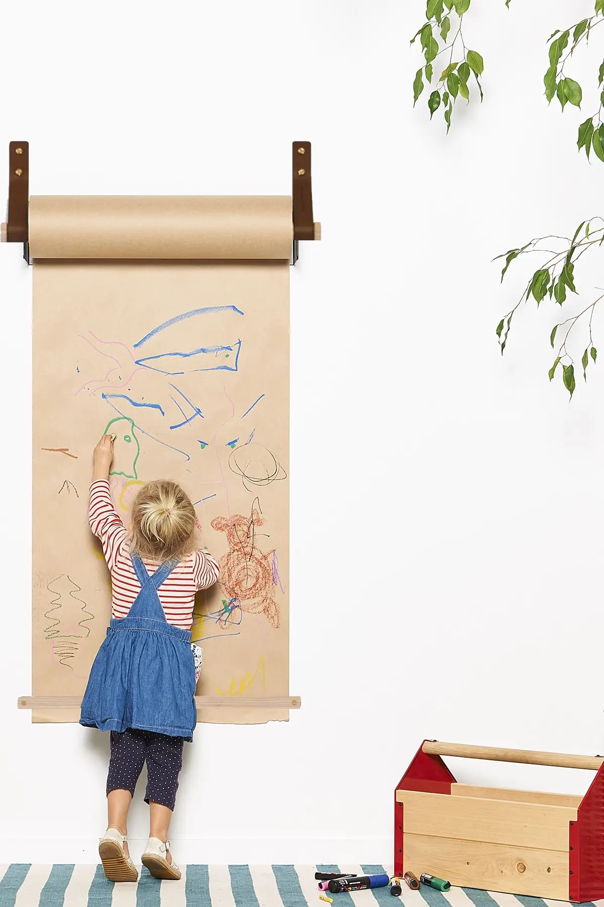 25-50 Cm Wall Mounted Paint And Drawing Roller Activity Kid Writing Kraft Paper Wrapping Roll Gift Packaging Scrapbook
25-50 Cm Wall Mounted Paint And Drawing Roller Activity Kid Writing Kraft Paper Wrapping Roll Gift Packaging Scrapbook