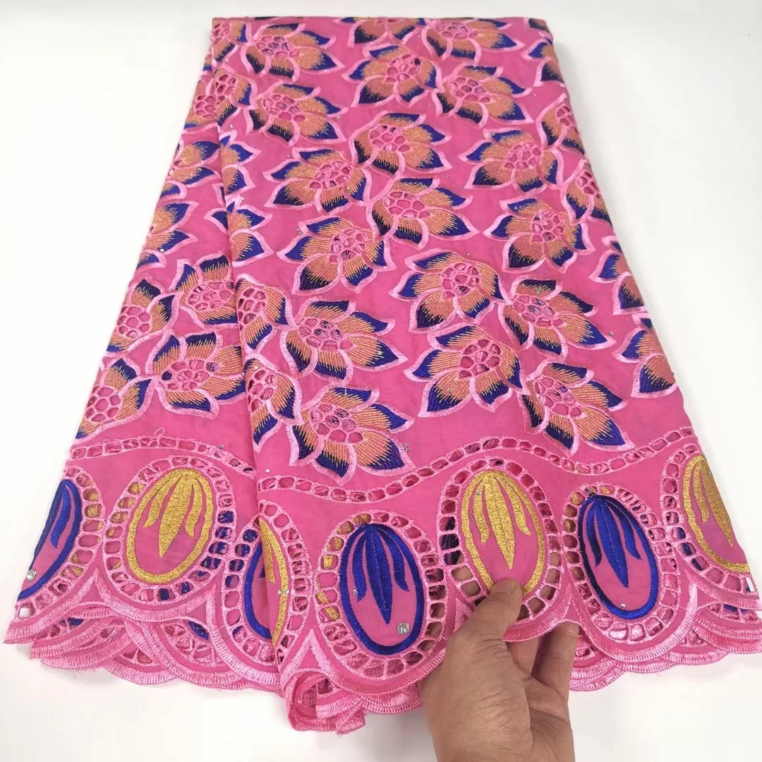 2022 Africa Pink 100% Cotton 5 Yard Rhinestones Fabric French New High Quality Lace Nigerian Design Soft Lace For Wedding Dress
2022 Africa Pink 100% Cotton 5 Yard Rhinestones Fabric French New High Quality Lace Nigerian Design Soft Lace For Wedding Dress