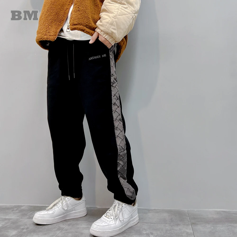 Autumn Winter Korean Hip Hop Fleece Sweatpants Kpop Couples Running Sports Pants Streetwear Trend Jogging Pants Men Joggers
Autumn Winter Korean Hip Hop Fleece Sweatpants Kpop Couples Running Sports Pants Streetwear Trend Jogging Pants Men Joggers