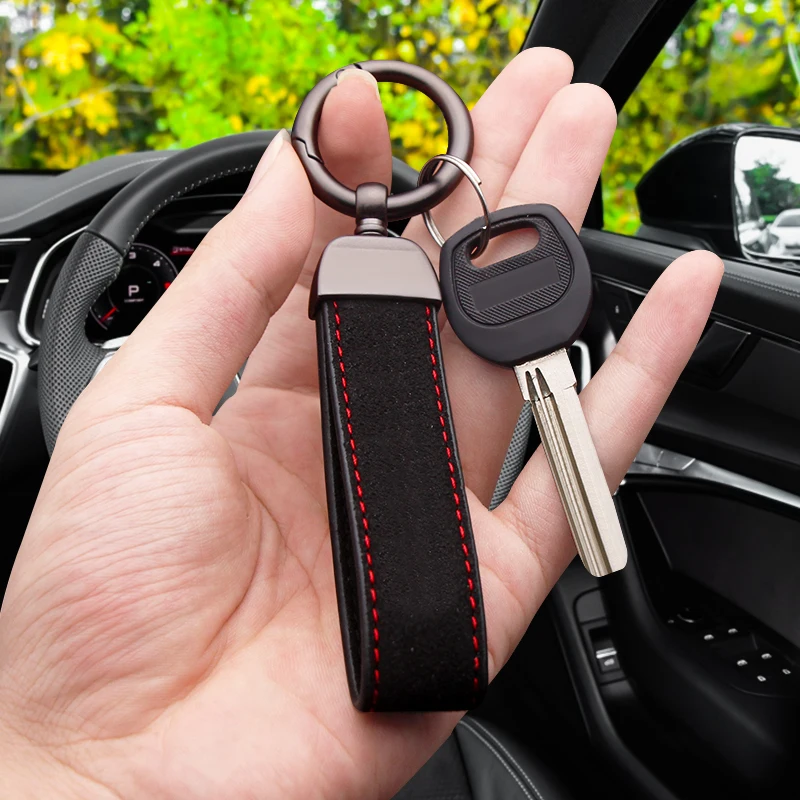 Luxury Leather Car Keychain Women Men Gift Turn Fur Auto Logo Key Rings Accessories For Mazda Toyota TRD Hyundai Subaru Dodge
Luxury Leather Car Keychain Women Men Gift Turn Fur Auto Logo Key Rings Accessories For Mazda Toyota TRD Hyundai Subaru Dodge