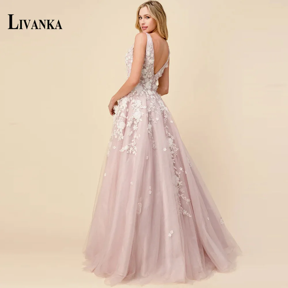 LIVANKA Elegant Evening Prom Dresses A-Line Scoop Spaghetti Strap Sleeveless Backless Appliques Personalised Robes De Soirée
LIVANKA Elegant Evening Prom Dresses A-Line Scoop Spaghetti Strap Sleeveless Backless Appliques Personalised Robes De Soirée